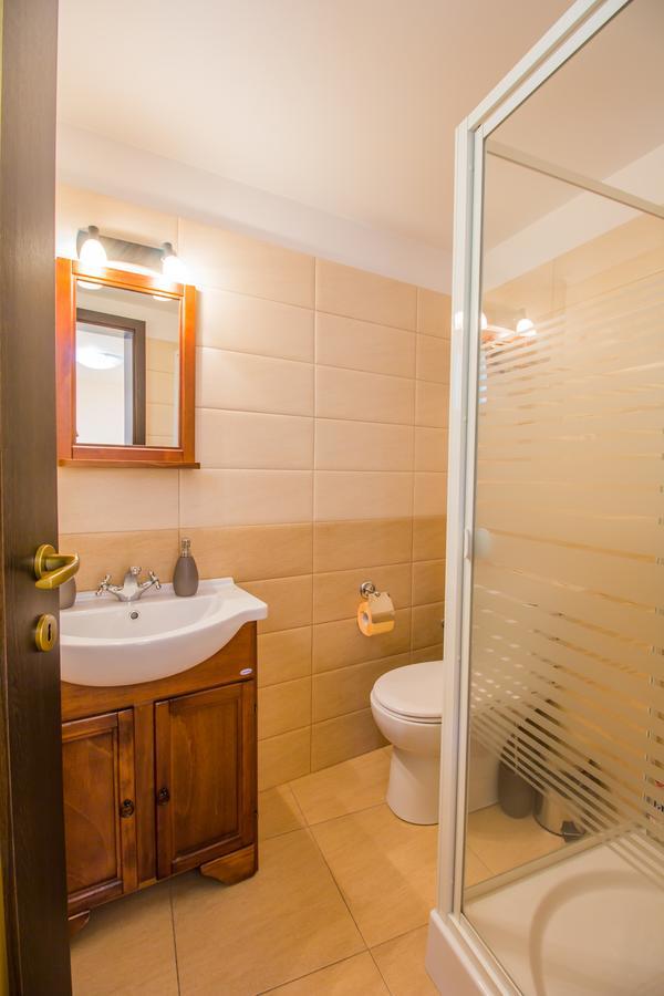 براشوف Postavarului Residence المظهر الخارجي الصورة
